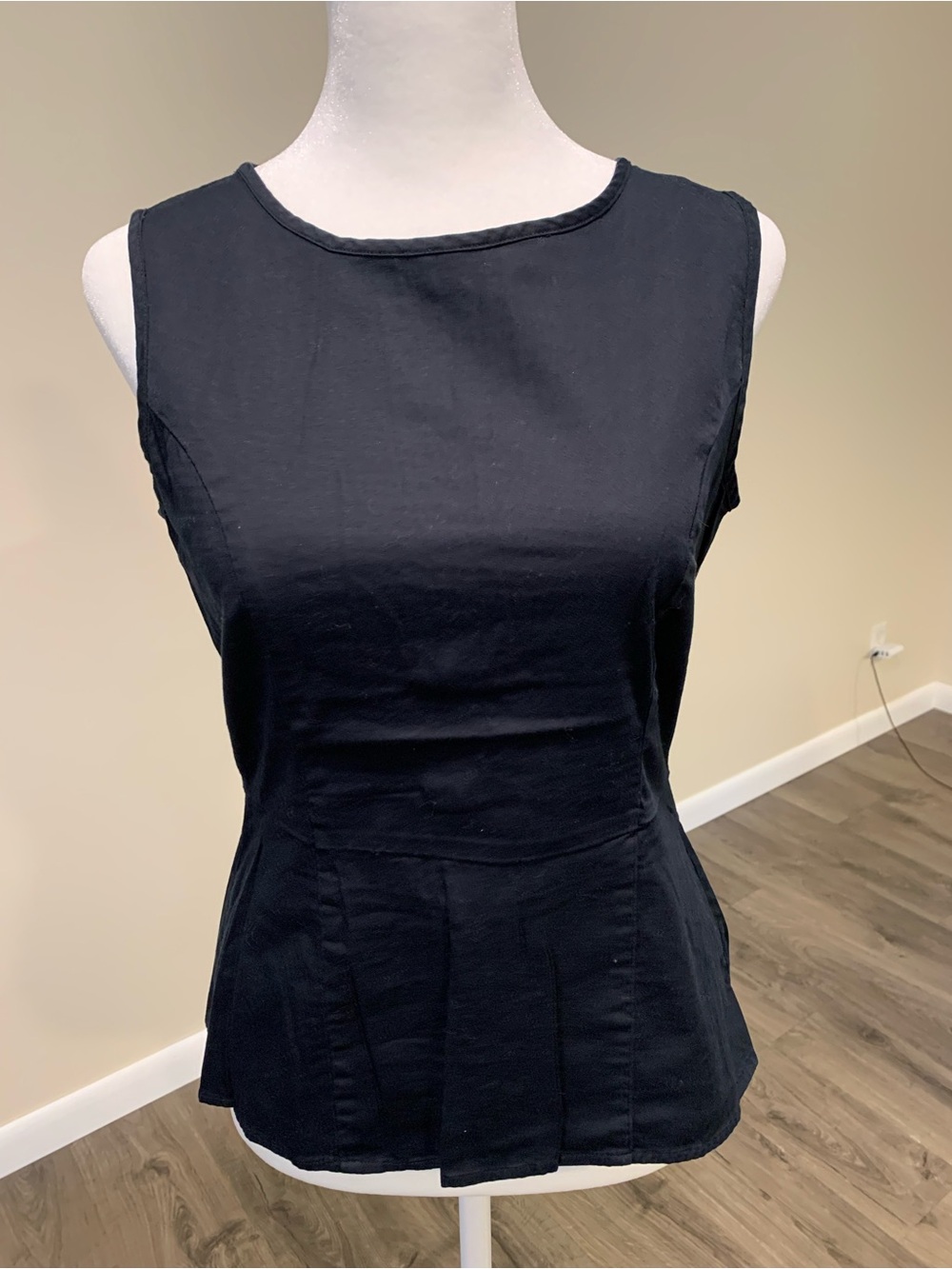 Banana Republic Black Sleeveless Peplum Camisole